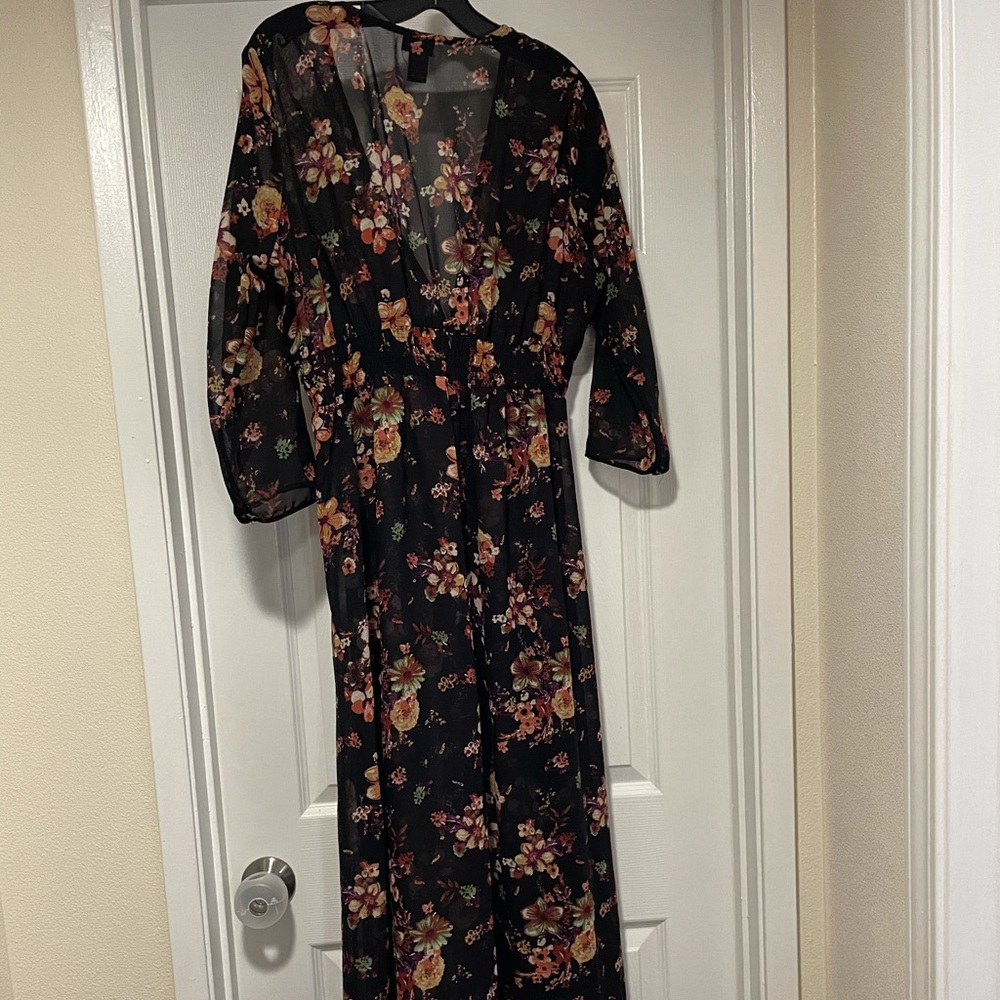 Women’s open front duster dress
